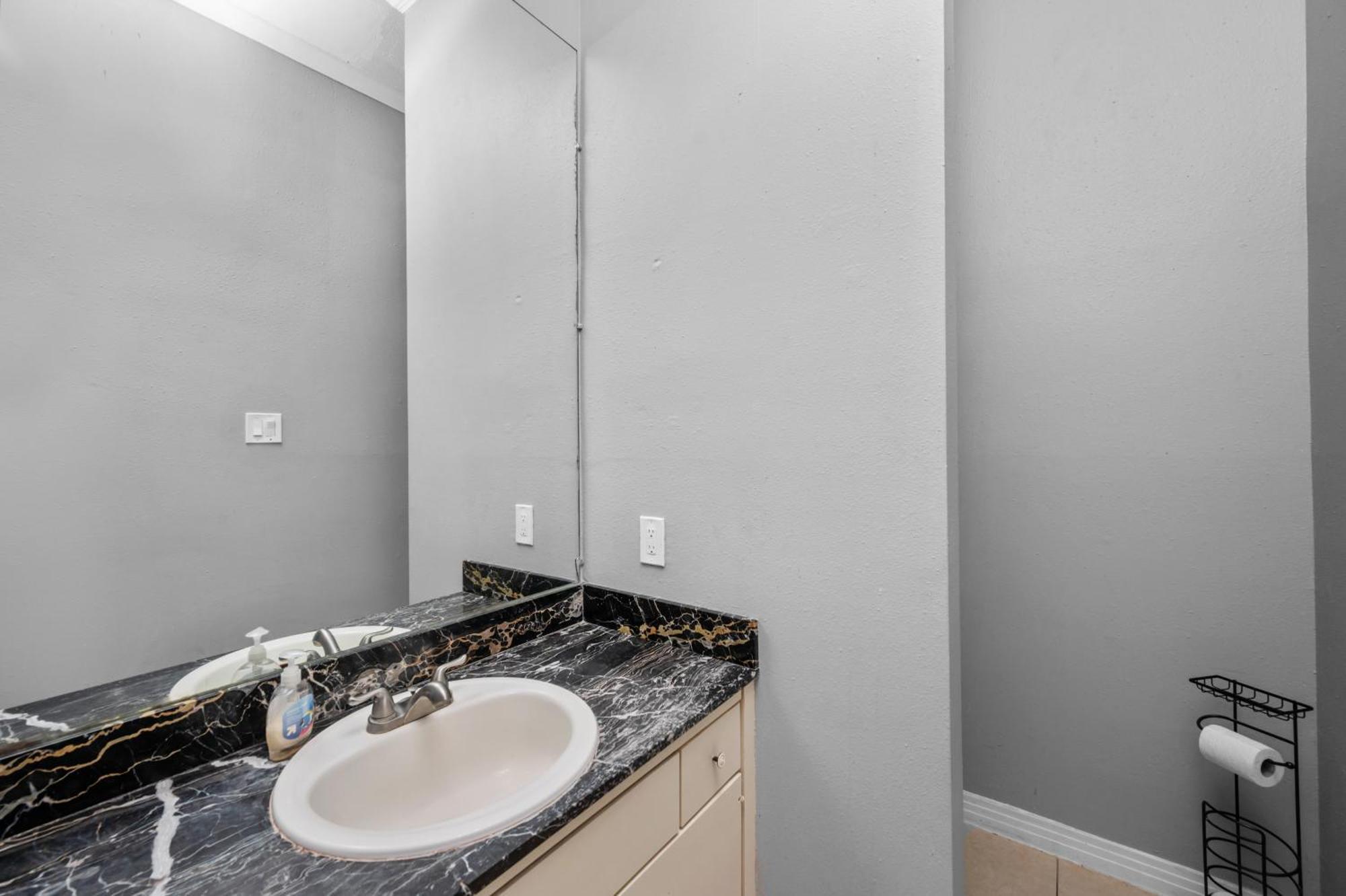 Trendy Montrose 1Br Apartment Houston Buitenkant foto